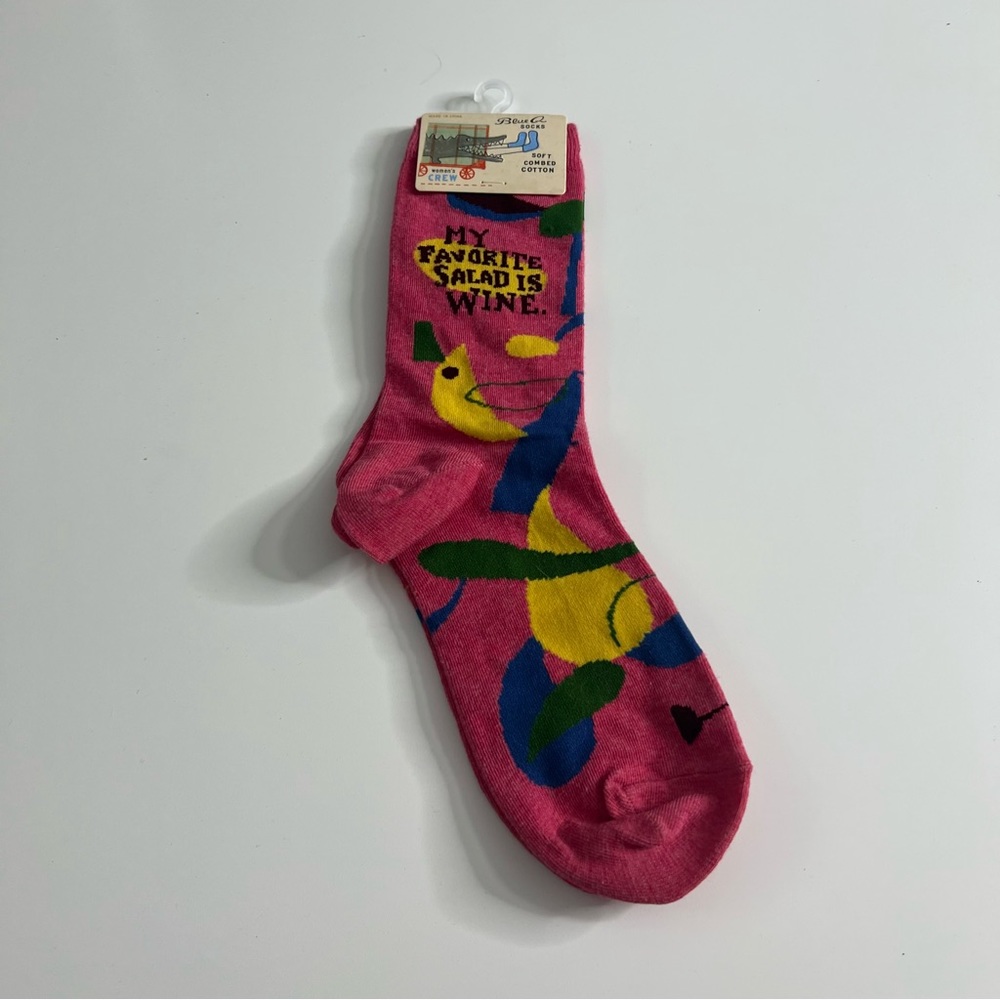 NWT BLUE Q My Favorite Salad Is Wine Socks